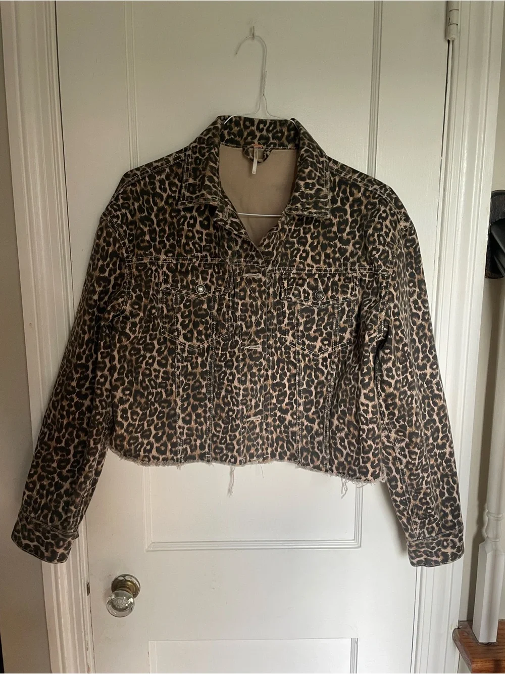 Free People Jacket Womens Brown Cheetah Print Crop Raw Hem Denim Sz S
